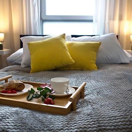 Komputerowa Serviced Apartments By P&O วอร์ซอ ภายนอก รูปภาพ