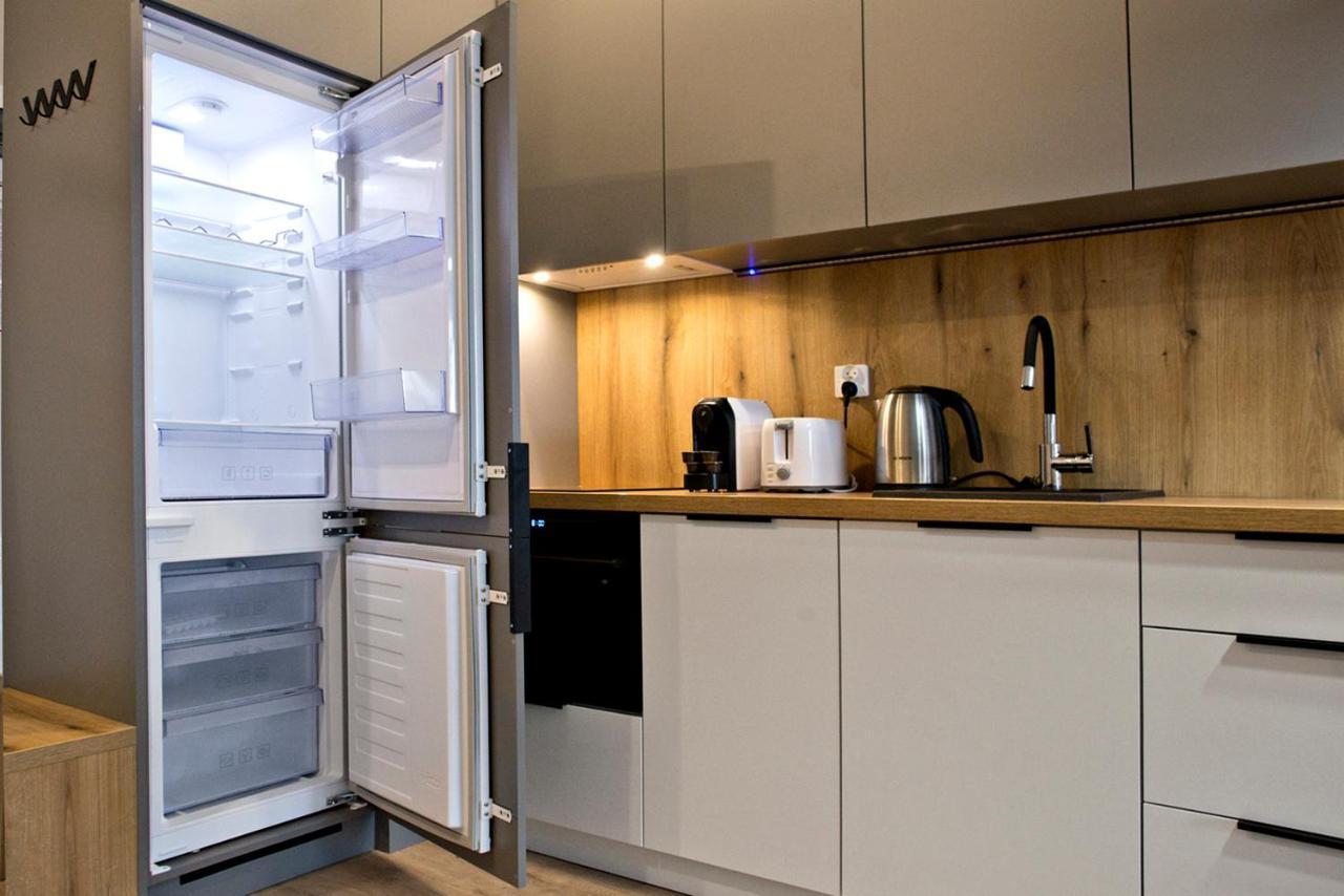 Komputerowa Serviced Apartments By P&O วอร์ซอ ภายนอก รูปภาพ