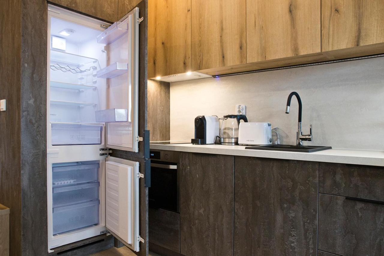 Komputerowa Serviced Apartments By P&O วอร์ซอ ภายนอก รูปภาพ