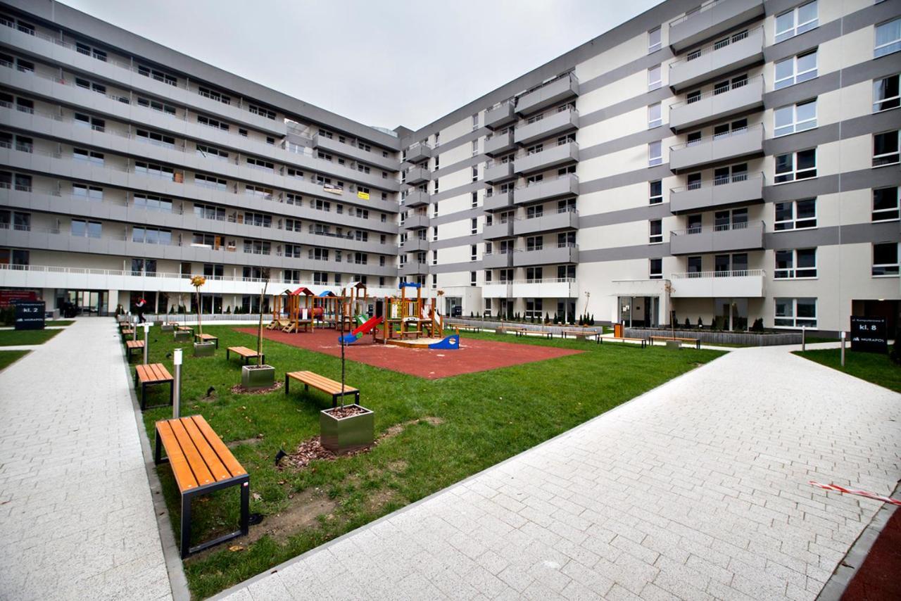 Komputerowa Serviced Apartments By P&O วอร์ซอ ภายนอก รูปภาพ