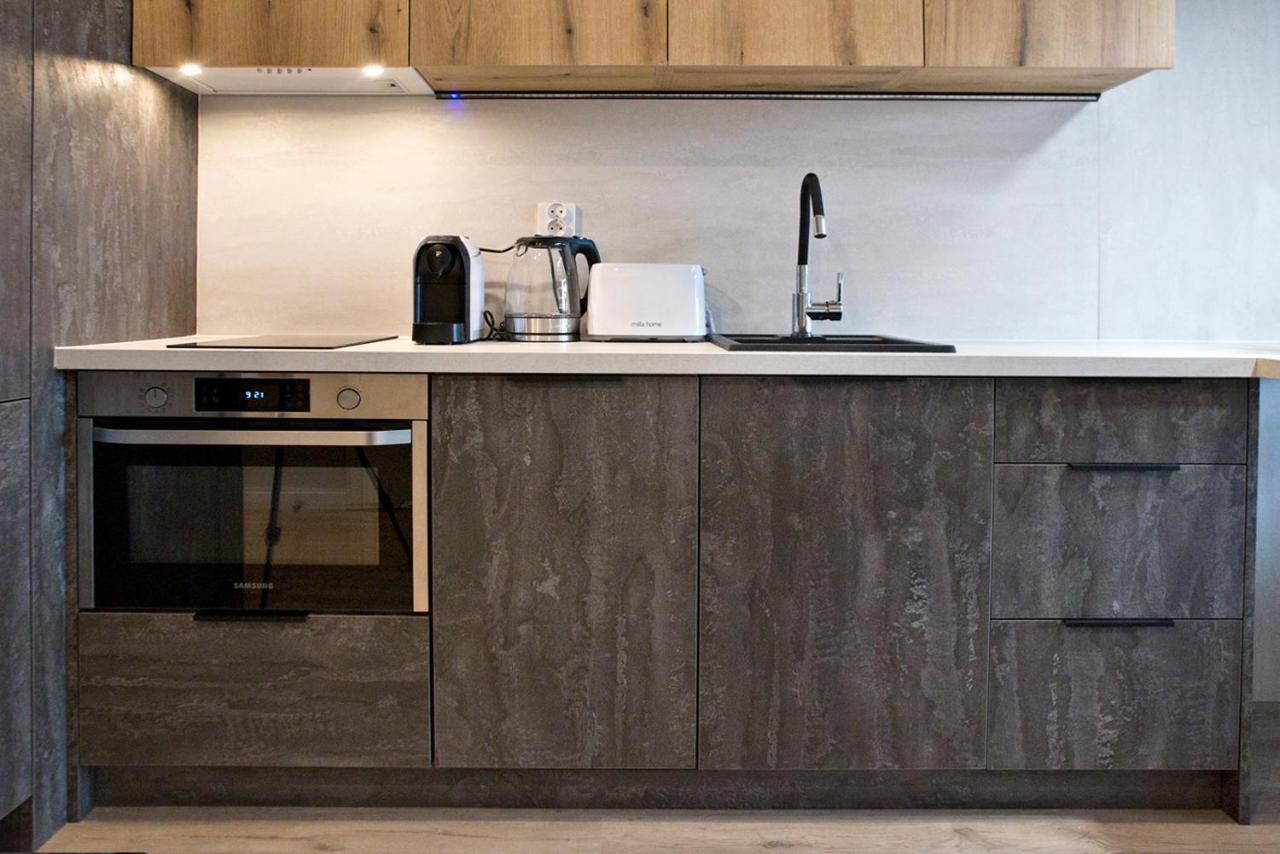 Komputerowa Serviced Apartments By P&O วอร์ซอ ภายนอก รูปภาพ